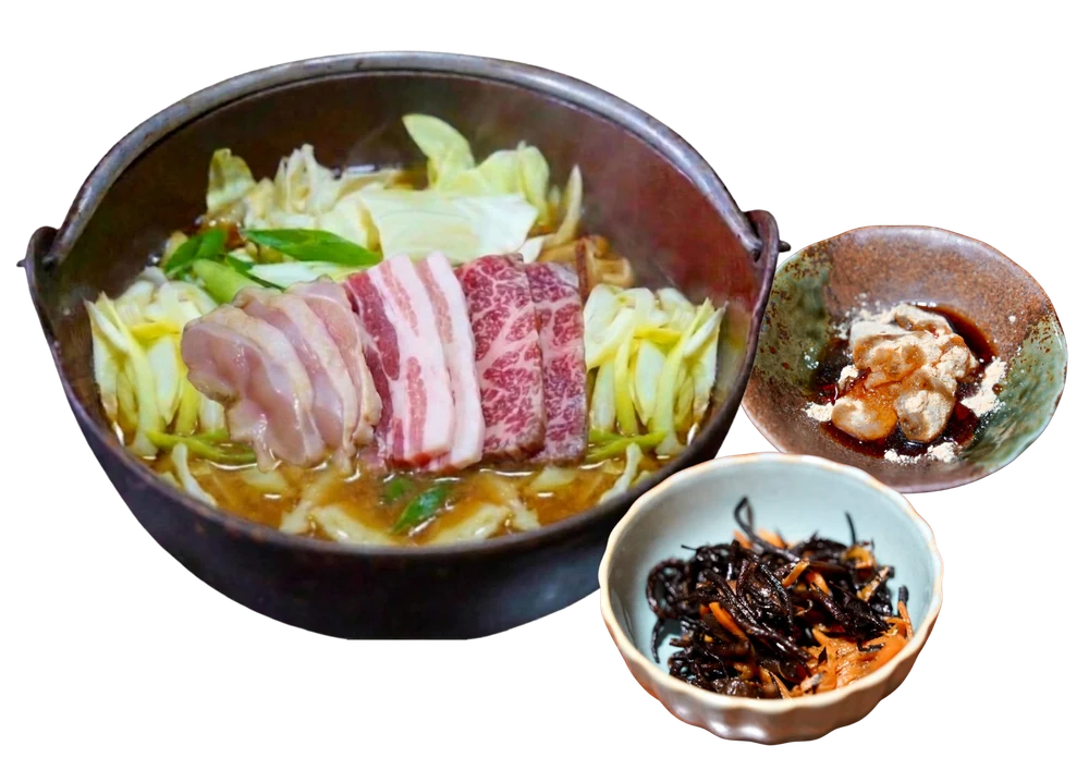 山梨名物3種盛りほうとう ワインビーフ・豚・鶏